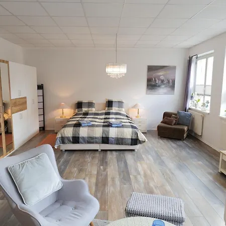 Apartment Am Rathaus - Abc351